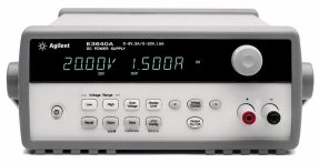 Источник питания E3640A
