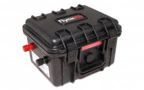 Пуско-зарядные устройства аккумулятор, резервный источник питания  12в 75ач пускач 75000, waterproof