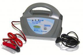 Зарядное устройство 12V, 4A, Ring Automotive RECB104