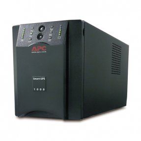 Источник бесперебойного питания APC Smart-UPS 1500VA 230V