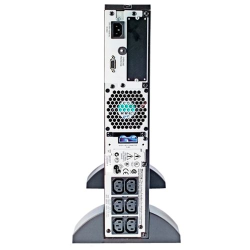 Источник бесперебойного питания APC Smart-UPS RT 2000VA 230V