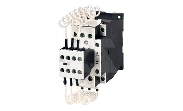 Контактор DILK33-10(230V50HZ,240V60HZ), 3P, 33.3kWAr(400VAC), 230V50Hz/240V60Hz, 1NO