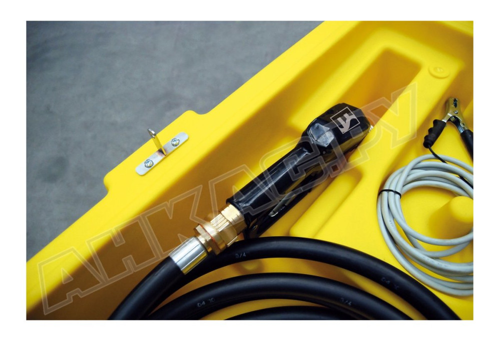 Мобильная азс Emiliana Serbatoi Carrytank 330 24V Bipump diesel С водопоглощающим фильтром тонкой очистки