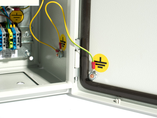 Источник бесперебойного питания SKAT-UPS 600 IP65