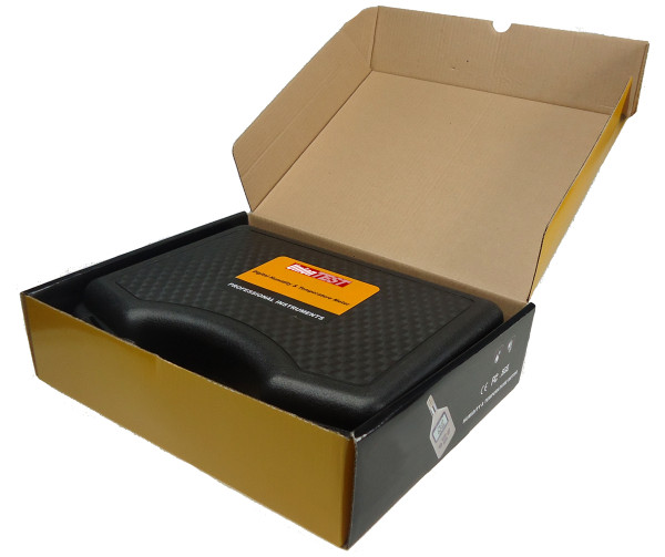 TH301 - измеритель температуры и влажности UnionTEST