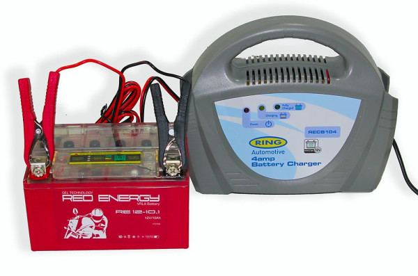 Зарядное устройство 12V, 4A, Ring Automotive RECB104